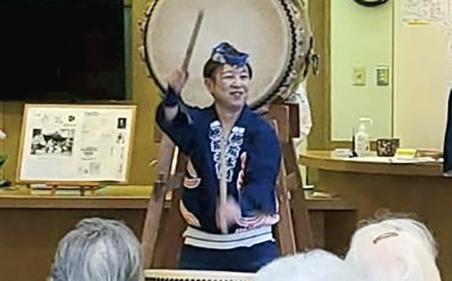 202601ボナージュ横浜での和太鼓演奏の様子2