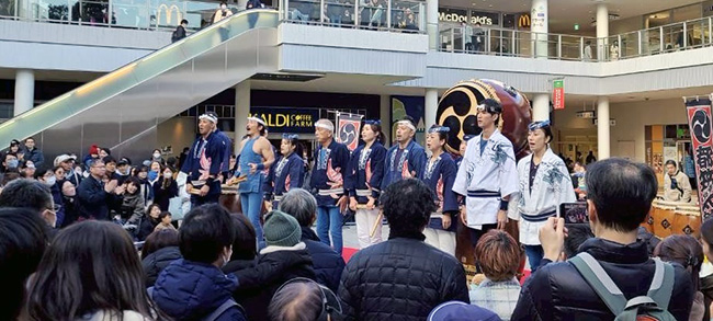 202601たまプラーザテラスでの和太鼓演奏の様子11