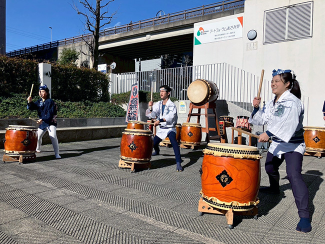 202601アートフォーラムあざみ野での和太鼓演奏の様子2