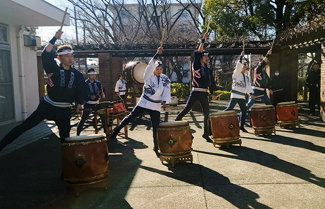 2026田園青葉台住宅餅つき大会での和太鼓演奏の様子5